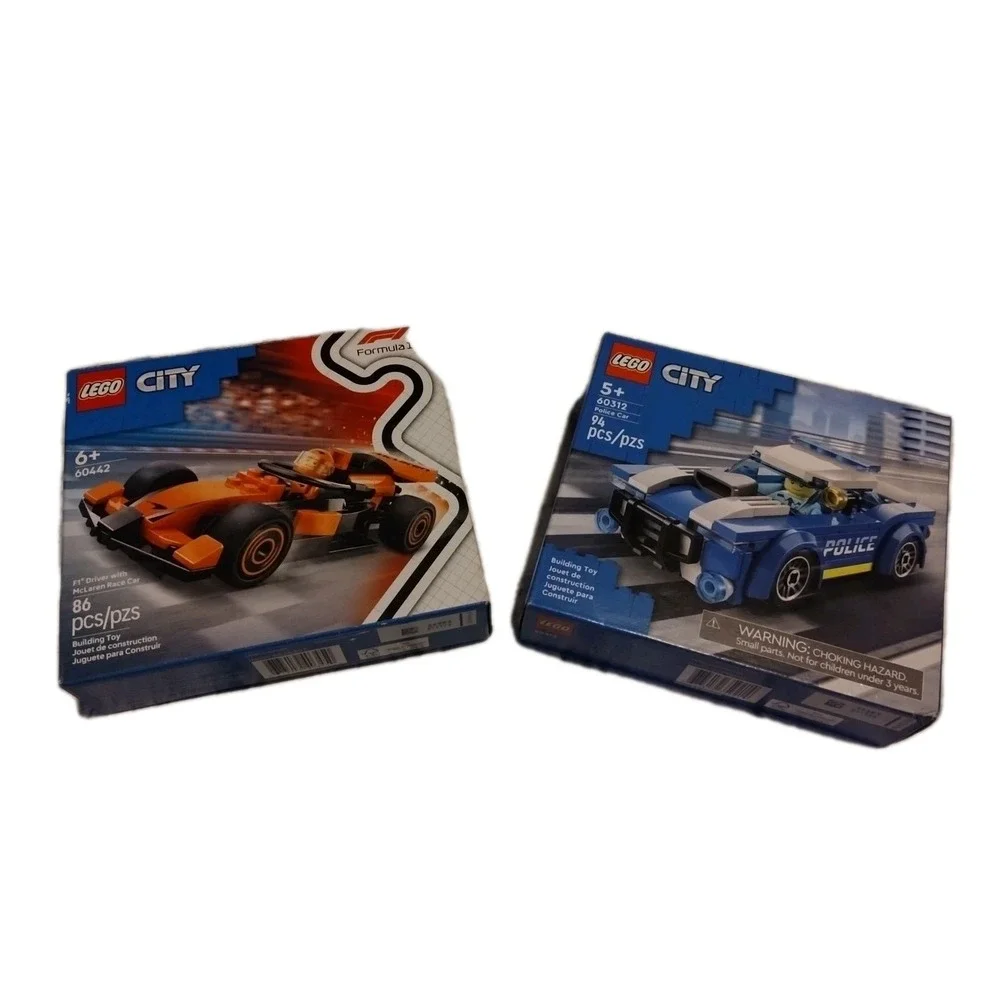 LEGO City McLaren‎ F1 Race Car Toy with Driver Minifigure Police Car